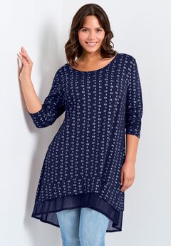 Plus Size Scarf-Print Top Outfits