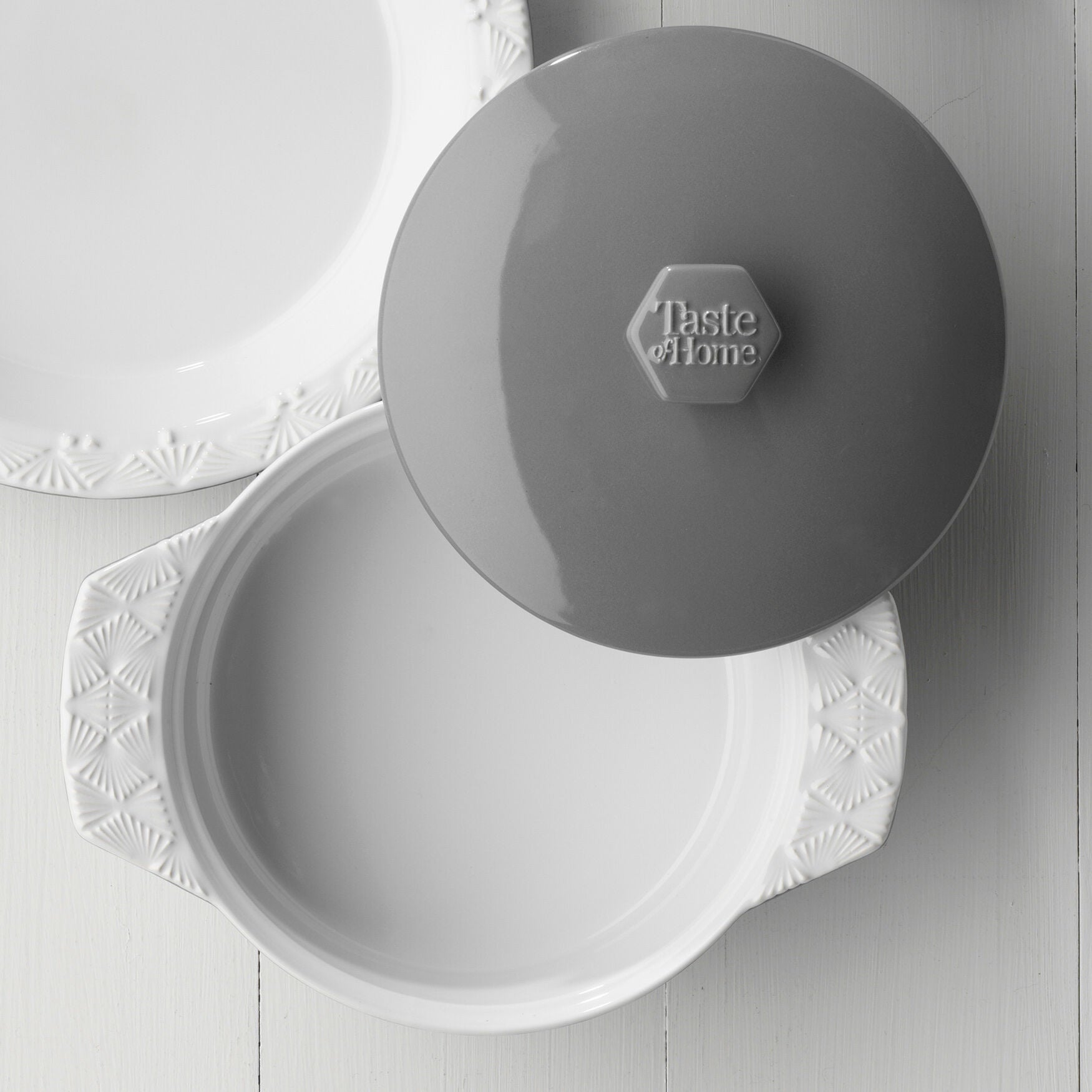 2 Quart Stoneware Round Casserole With Lid, , alternate image number 4