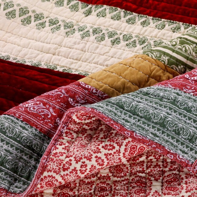 Marley Quilted Throw Blanket, , alternate image number 4