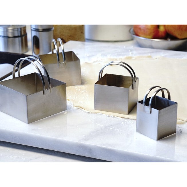 Square Stainless Steel Biscuit Cutters, Set 4, , alternate image number null