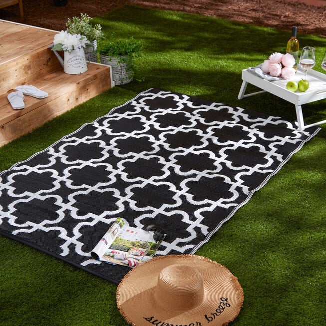 Black Lattice Outdoor Rug 4X6 Ft Floor Coverings, , alternate image number null