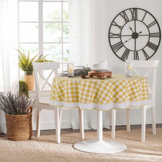 Buffalo Check Round Tablecloth - 70-in, , alternate image number null