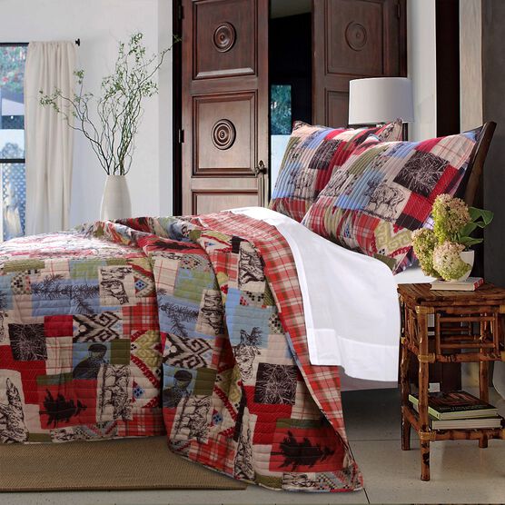 Rustic Lodge Quilt And Pillow Sham Set, , alternate image number null