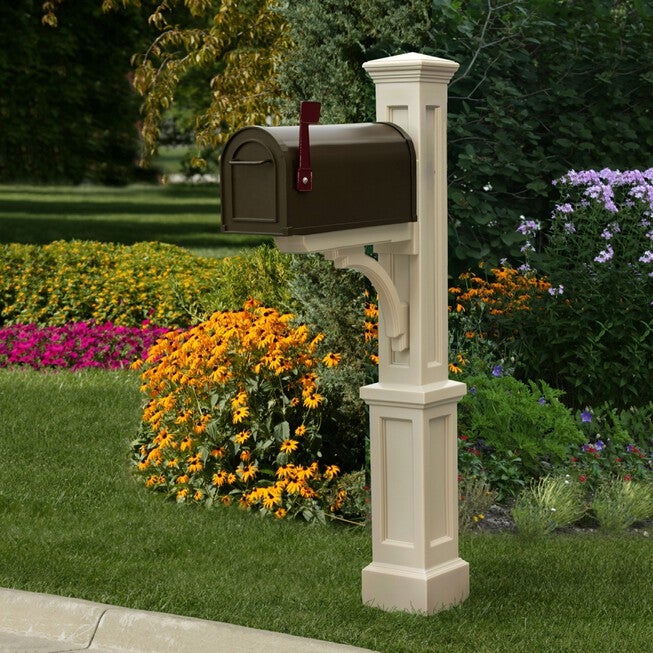 Newport Plus Mail Post, CLAY, hi-res image number null