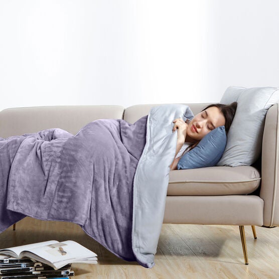 Crystal 15Lb Reversible Cooling Weighted 48X72 Blanket With Removable Cover Weighted Blanket & Cover, , alternate image number null