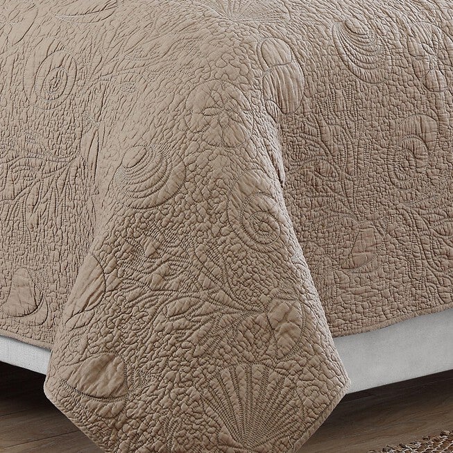 Estate Collection Seaside Quilt Set, , on-hover image number null