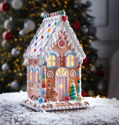 10" Pre-Lit Gingerbread house