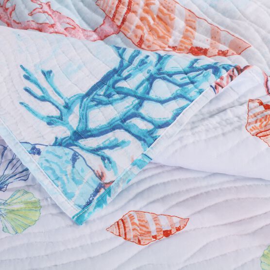 Sarasota Quilted Throw Blanket, , alternate image number null