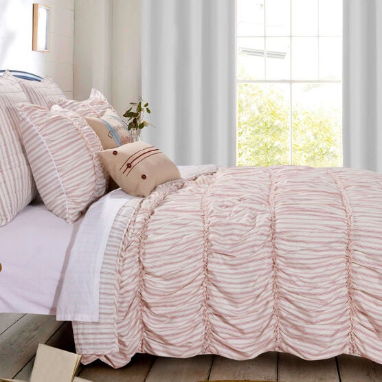 Farmhouse Chic Quilt Set , RED, hi-res image number null