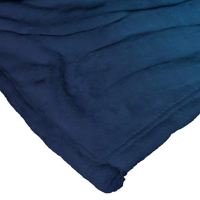 Wb Polar Express The Arrival Silk Touch Throw, , alternate image number null