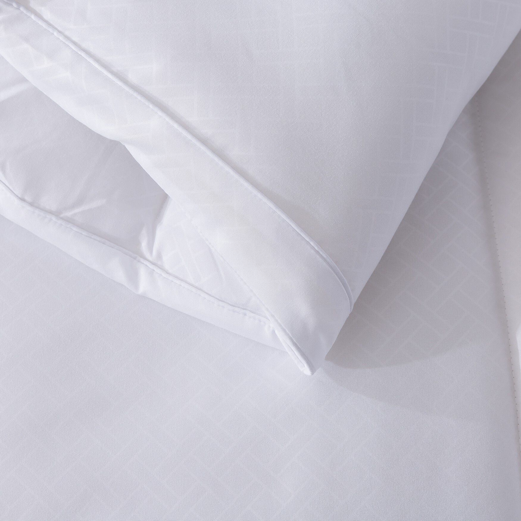 European Gusset Down Alternative Comforter, , alternate image number 2