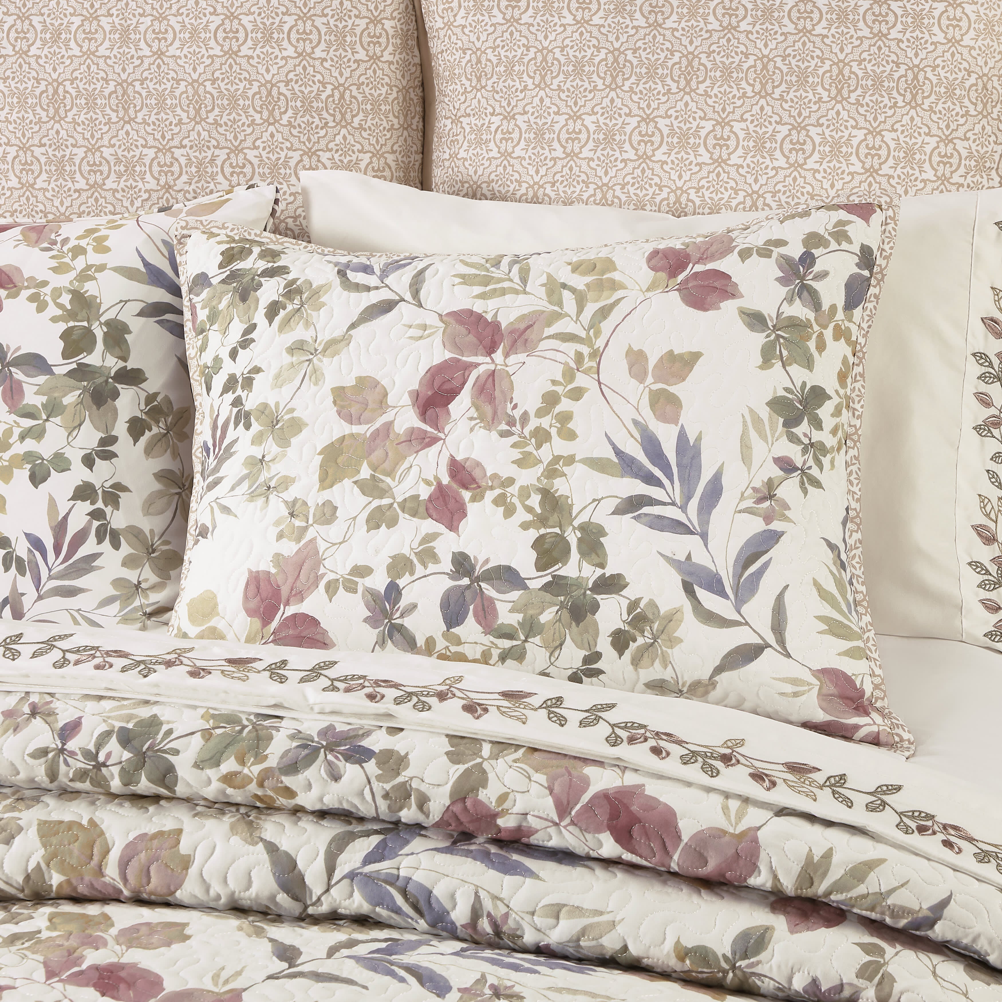 Rosewood 3 Piece Quilt Set, ROSE, alternate image number 2