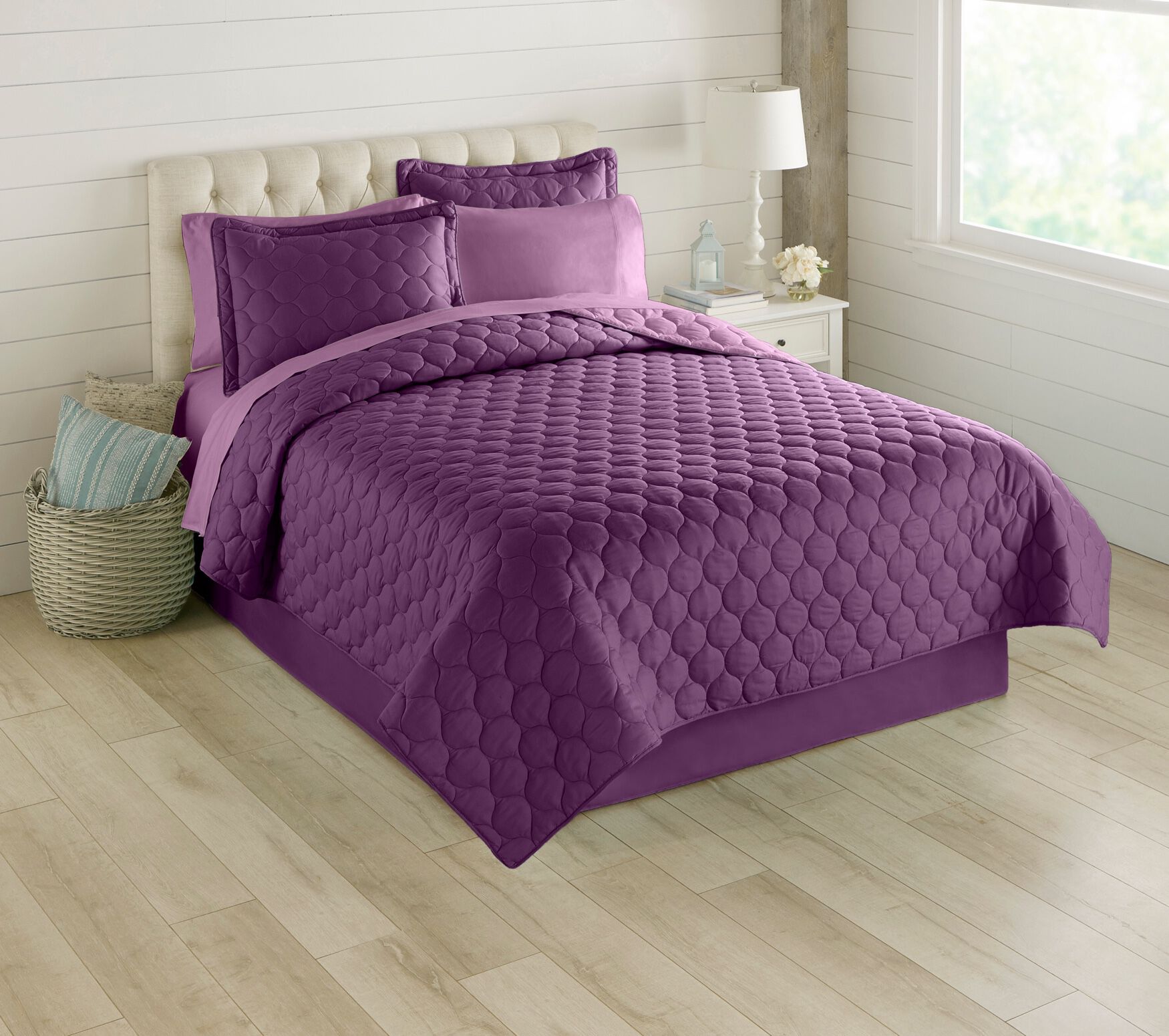 BH Studio Microfiber Bedskirt, , alternate image number 4