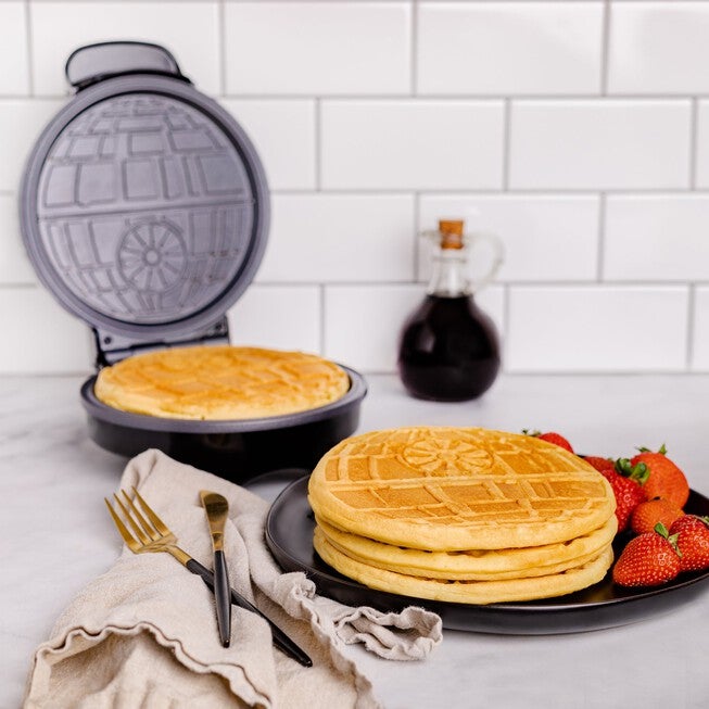 Star Wars Halo Death Star Waffle Maker, SILVER, alternate image number null