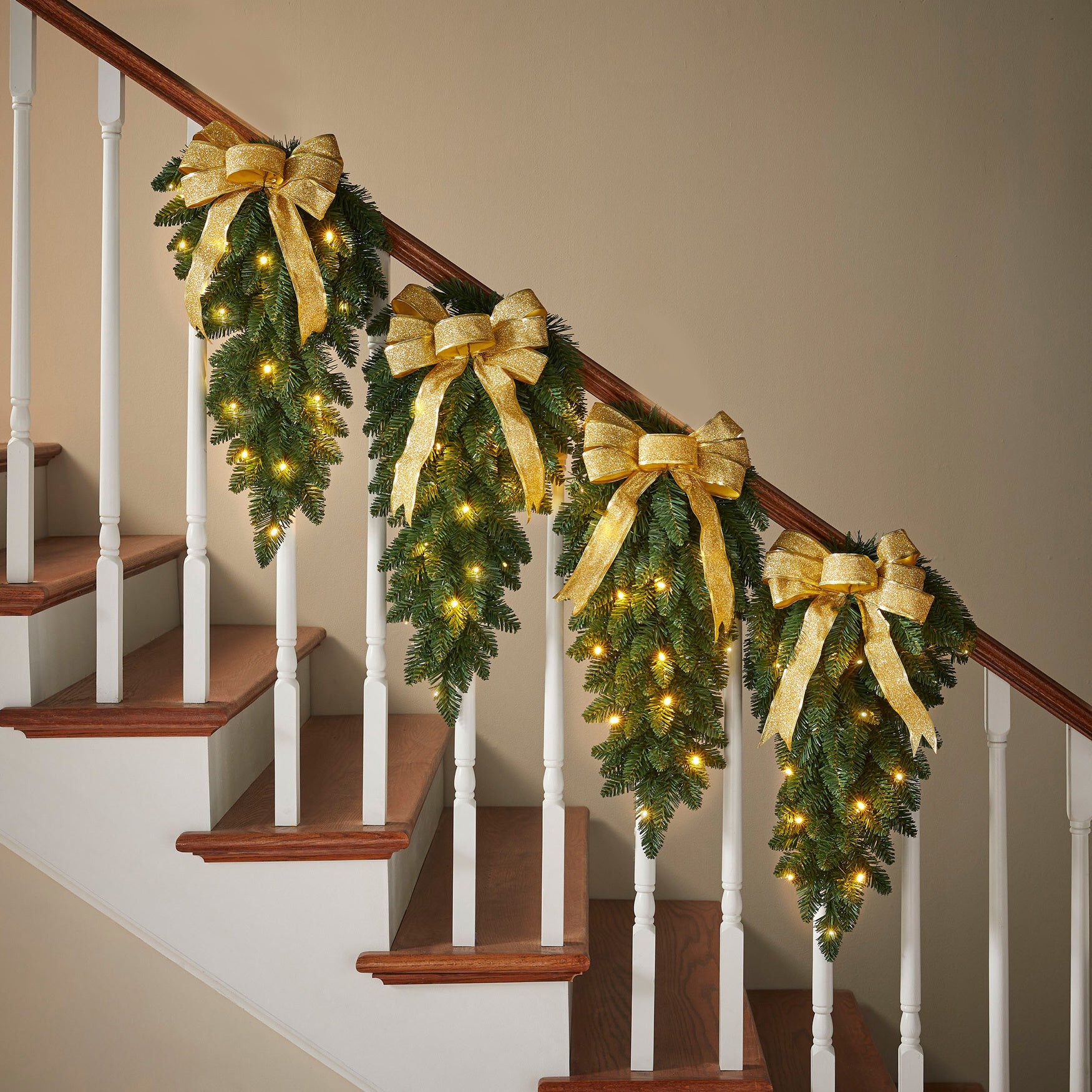 Pre-Lit Swags with Bows, Set of 4