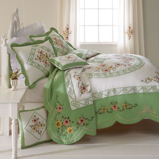 Ava Oversized Embroidered Cotton Quilt, , alternate image number null