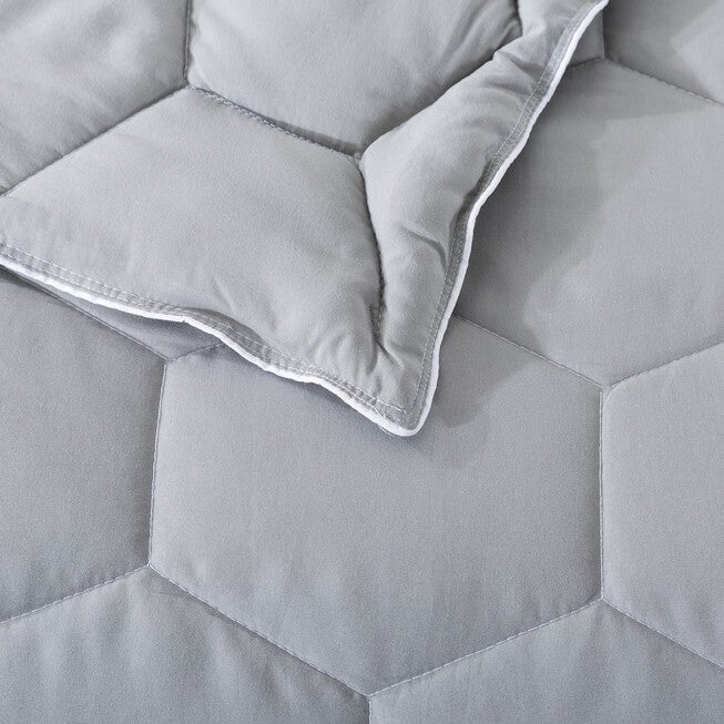 Honeycomb Down Alternative Blanket, Gray/ White, , alternate image number 3
