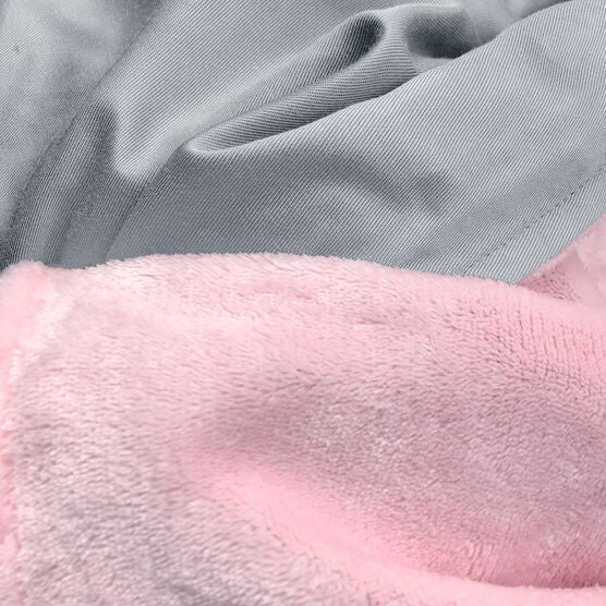 Crystal 15Lb Reversible Cooling Weighted 48X72 Blanket With Removable Cover Weighted Blanket & Cover, , alternate image number null