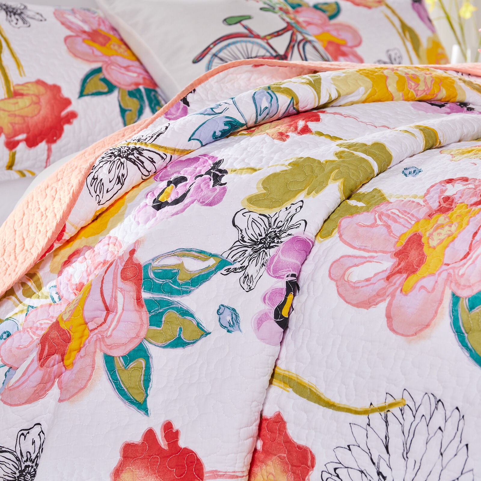 Watercolor Dream Finely Stitched Quilt Set with Decorative Pillows, WHITE, alternate image number 3