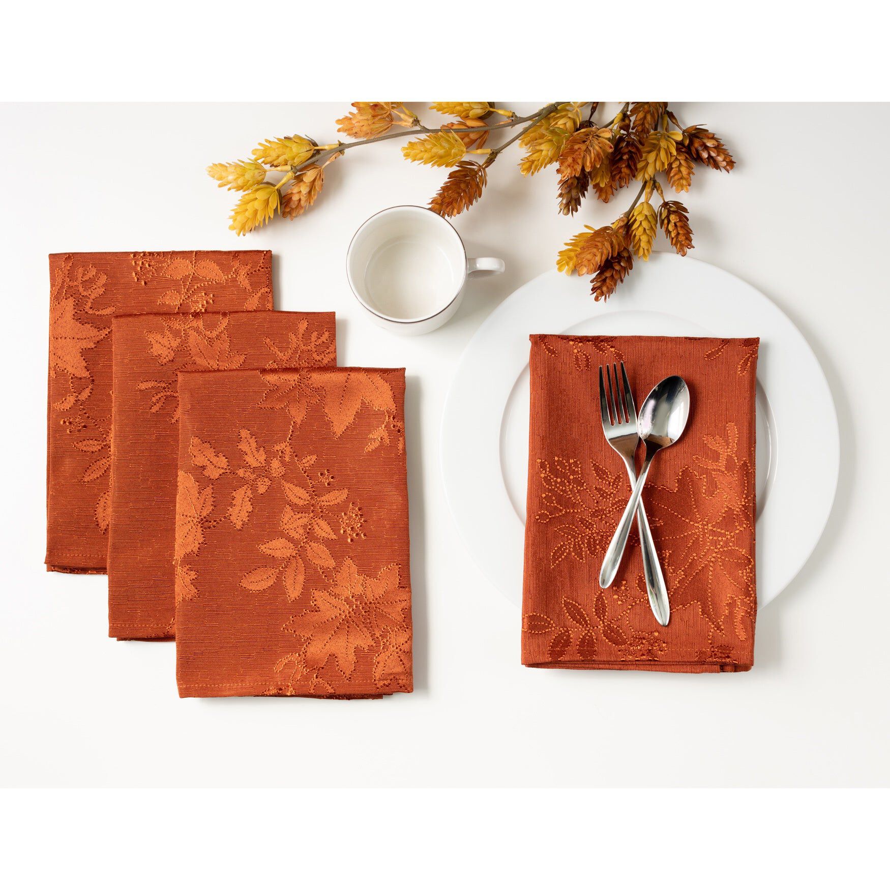 Set of 4 Vintage Leaves Napkins, RUST, hi-res image number 0
