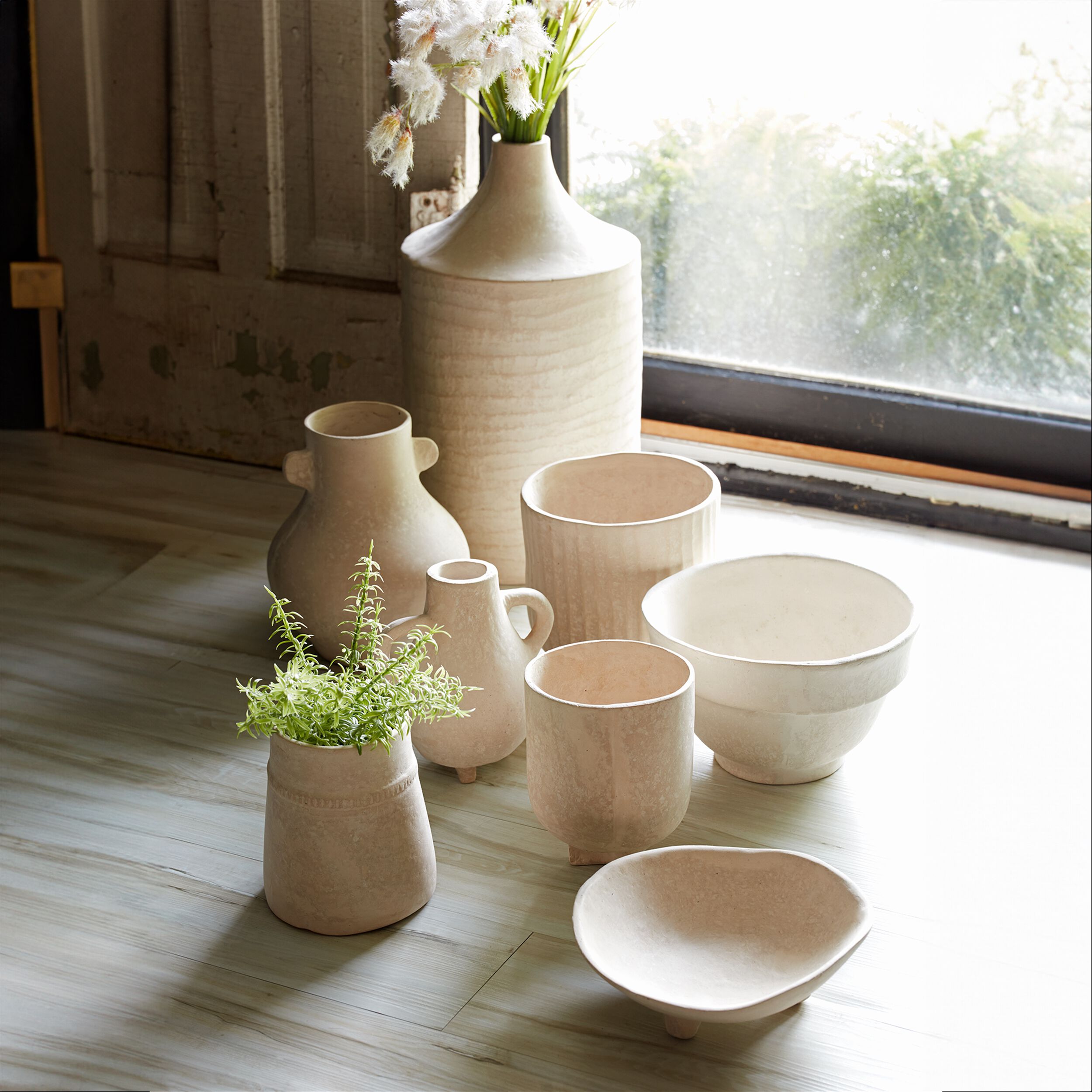 Recycled Paper Chalk Vase 7 inchesH, BEIGE, alternate image number 3