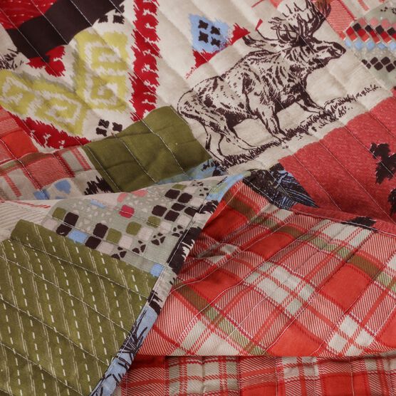 Rustic Lodge Quilt And Pillow Sham Set, , alternate image number null