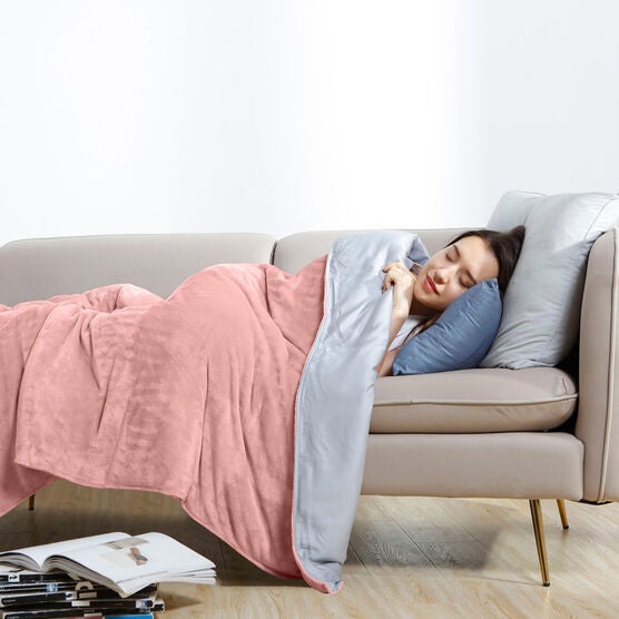 Crystal 15Lb Reversible Cooling Weighted 48X72 Blanket With Removable Cover Weighted Blanket & Cover, , alternate image number null