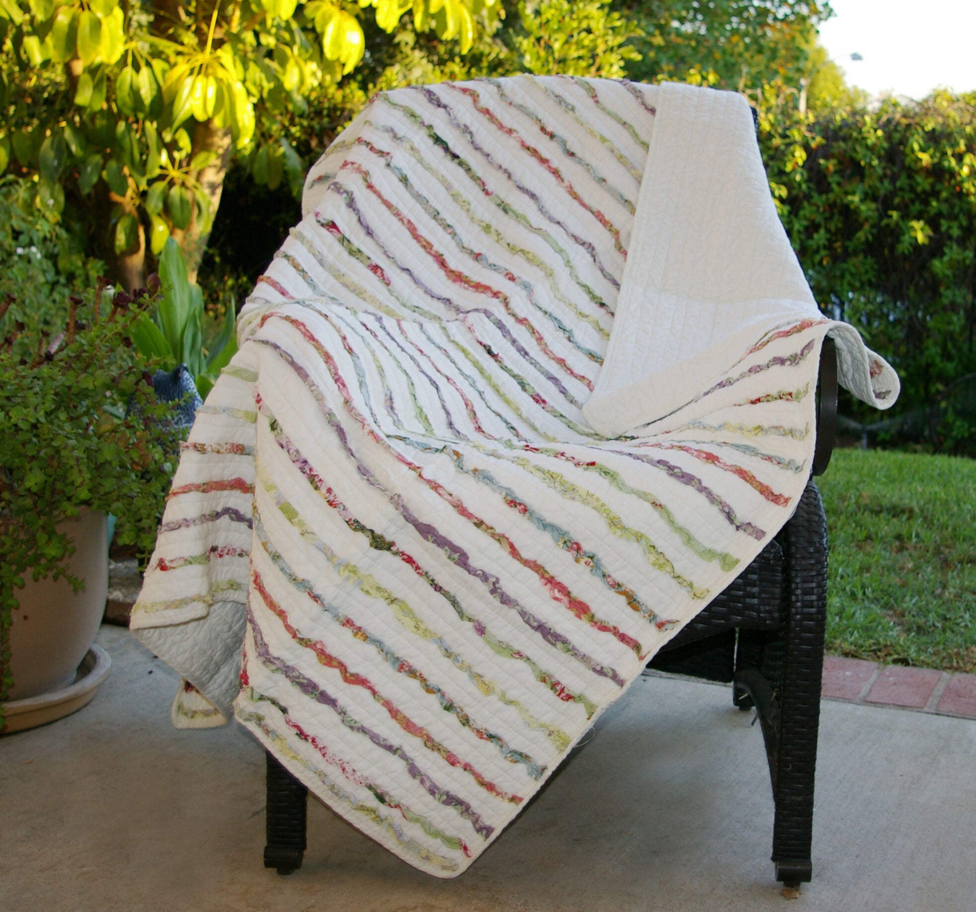 Bella Ruffle Quilted Throw Blanket, MULTI, alternate image number 4