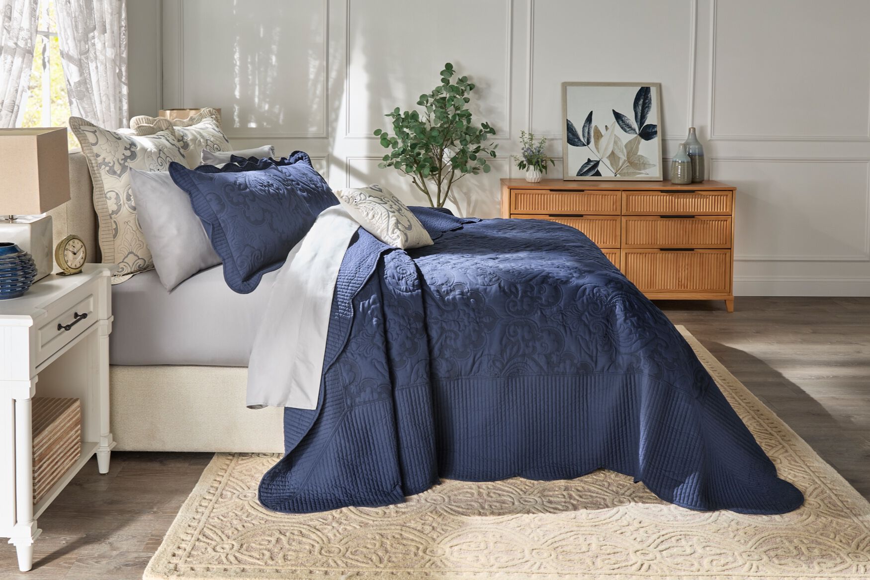 Amelia Bedspread, EMERALD GREEN, on-hover image number 1