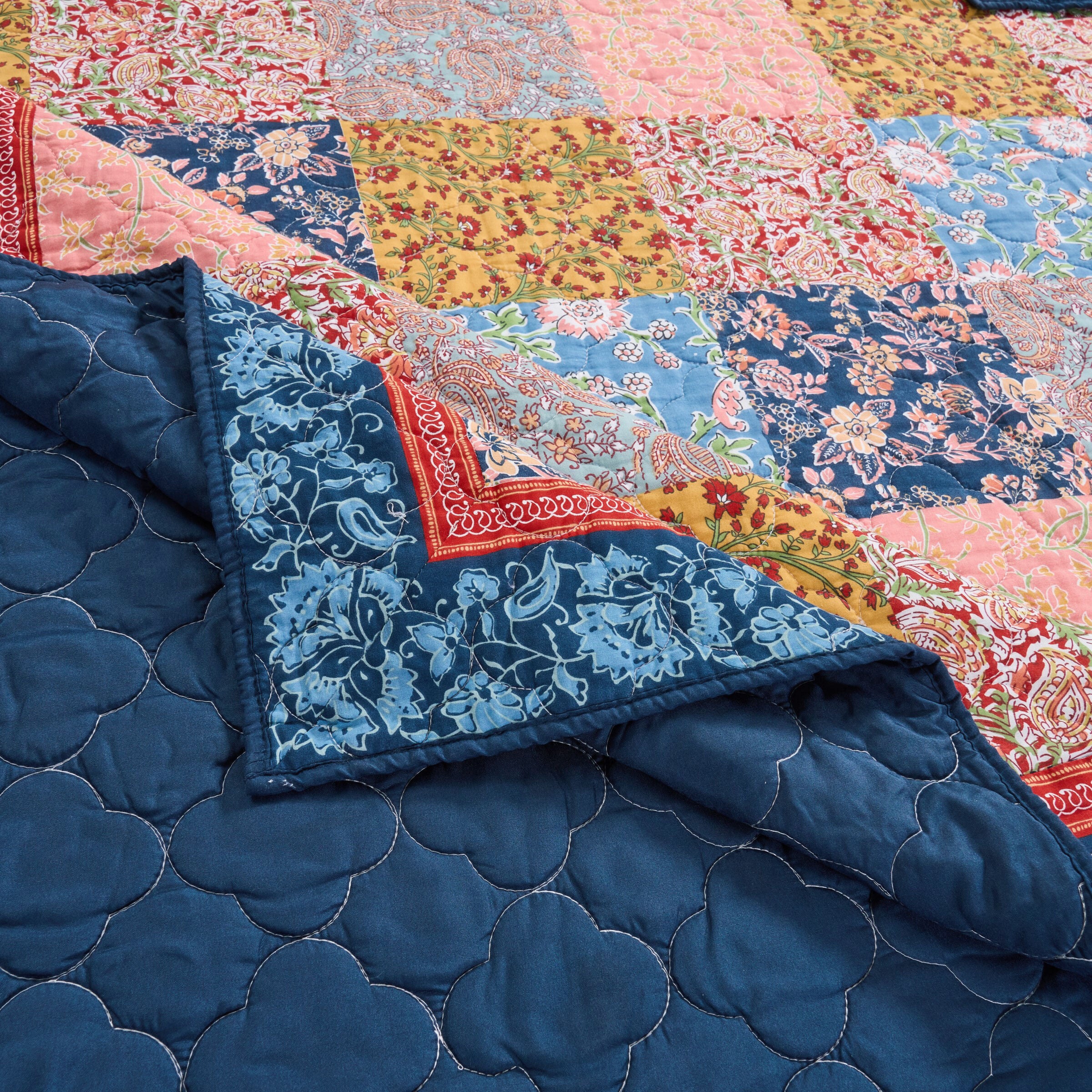 Tangier Vibrant Bohemian Patchwork Quilt Set, MULTI, alternate image number 3