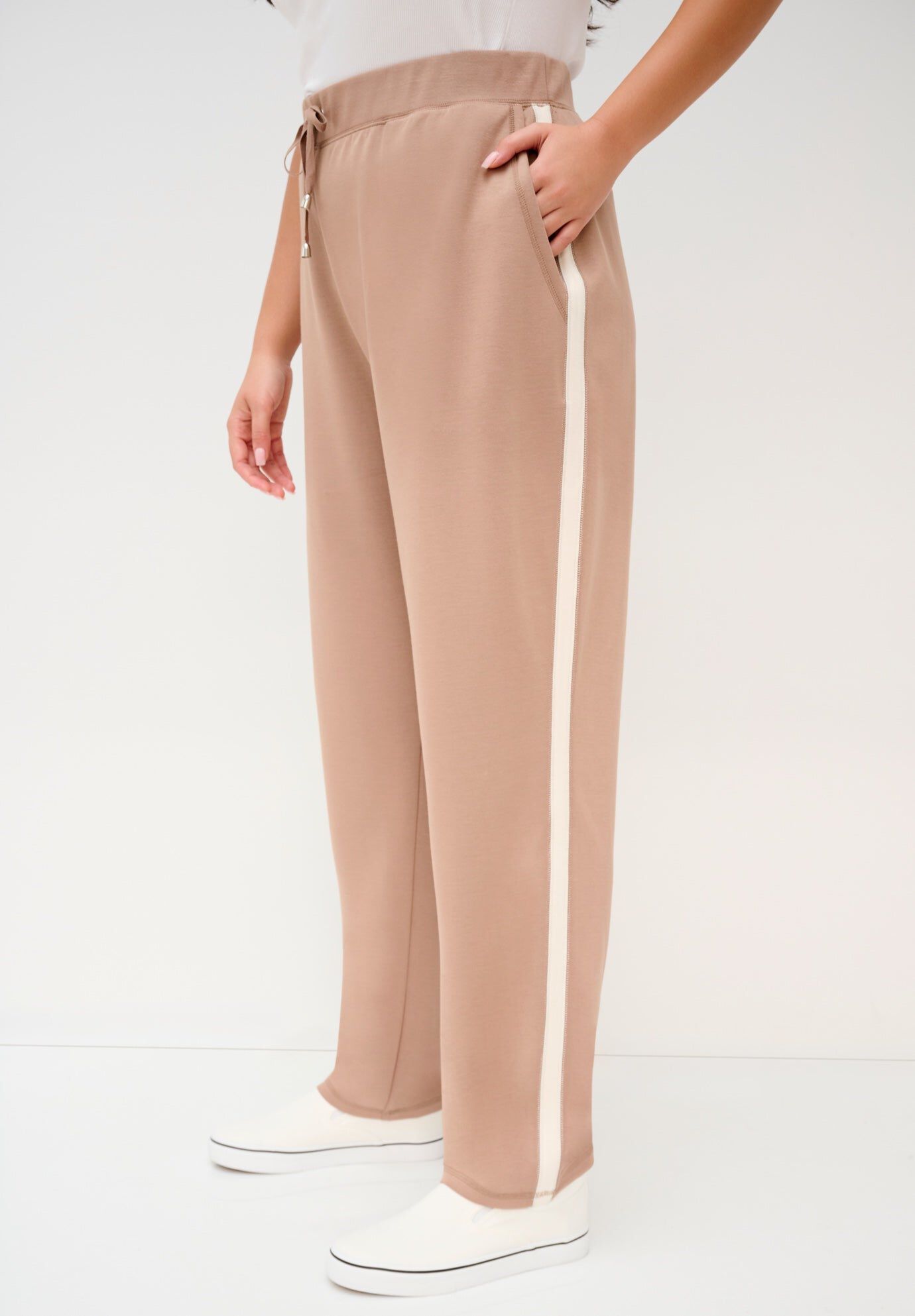 Refined Scuba Pant, CAMEL IVORY, hi-res image number 0