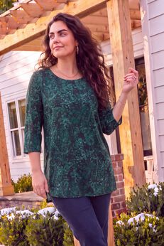 Easy Fit 3/4-Sleeve Scoopneck Tunic