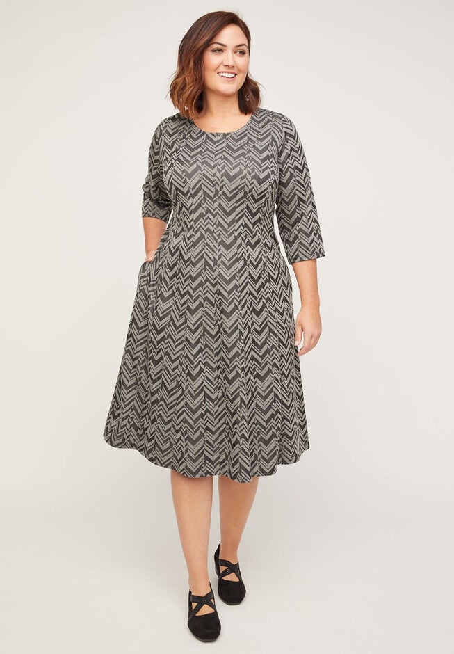 Chevron Pine Dress (With Pockets), HEATHER GREY CHEVRON, hi-res image number 0