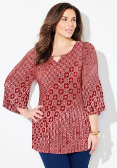 Affinity Chain Pleated Blouse