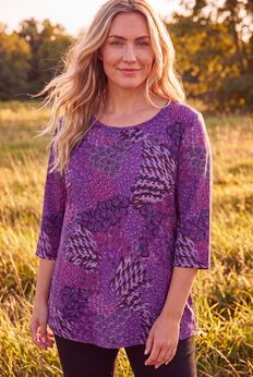 Suprema® Feather Together Tee