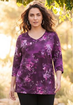 Plus Size V Neck Graphic Tees