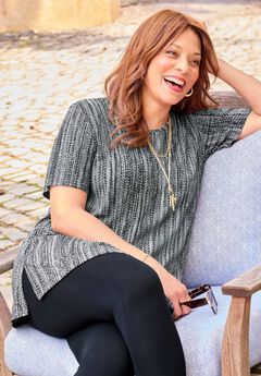 Easy Fit Short Sleeve Scoopneck Tunic