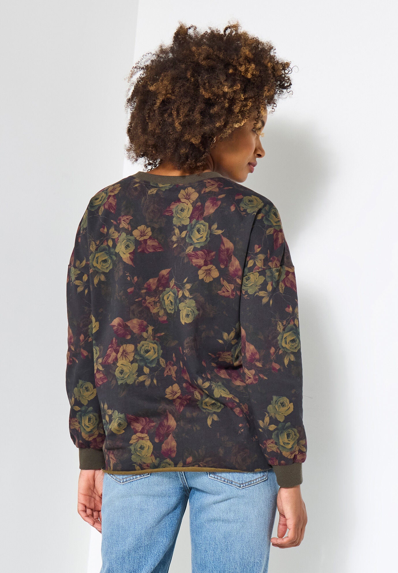Weekend Crew Neck Pullover, HAZY GARDEN FLORAL, on-hover image number 1