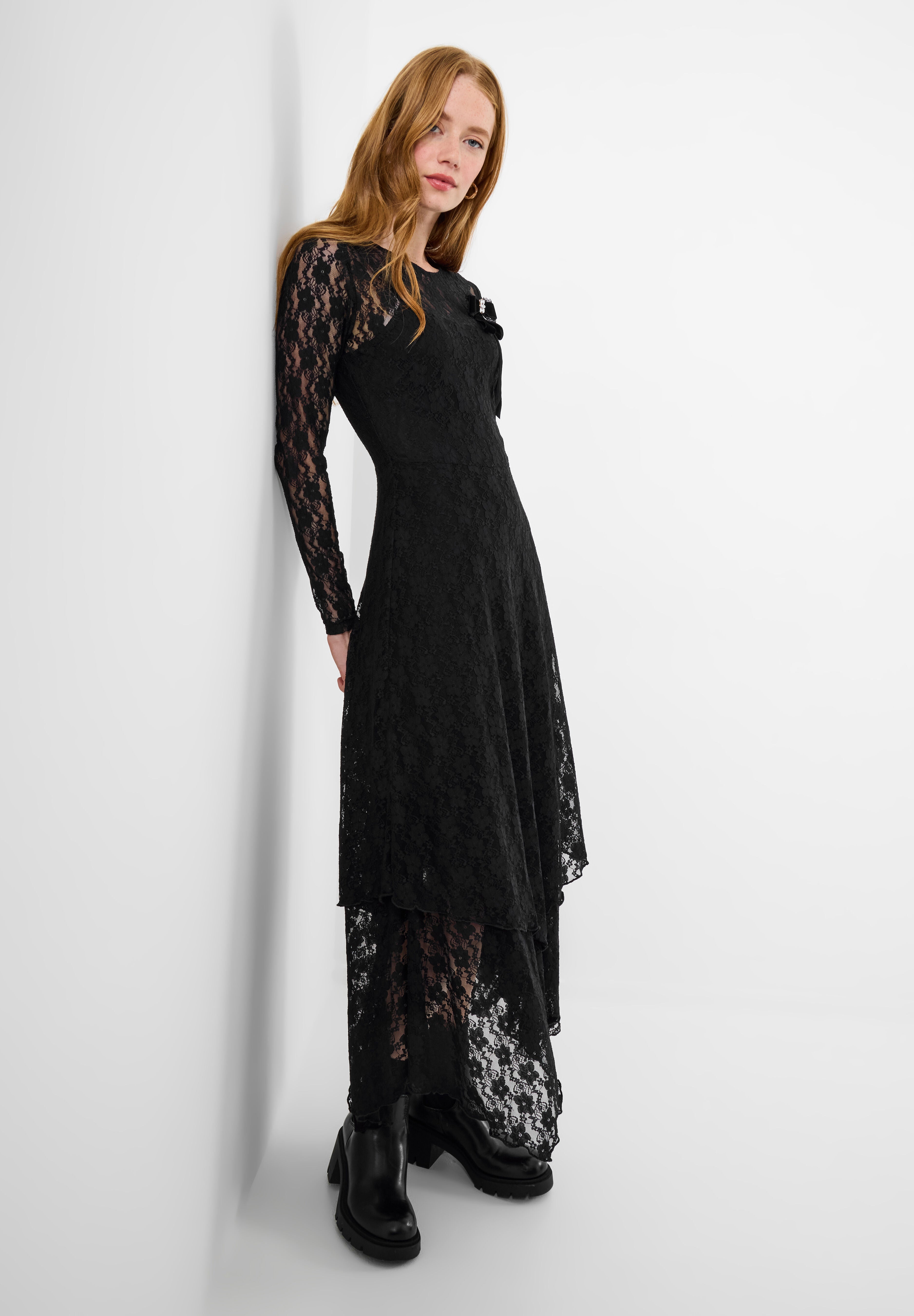 Stretch Lace Hanky Hem Maxi Dress, BLACK, alternate image number 4