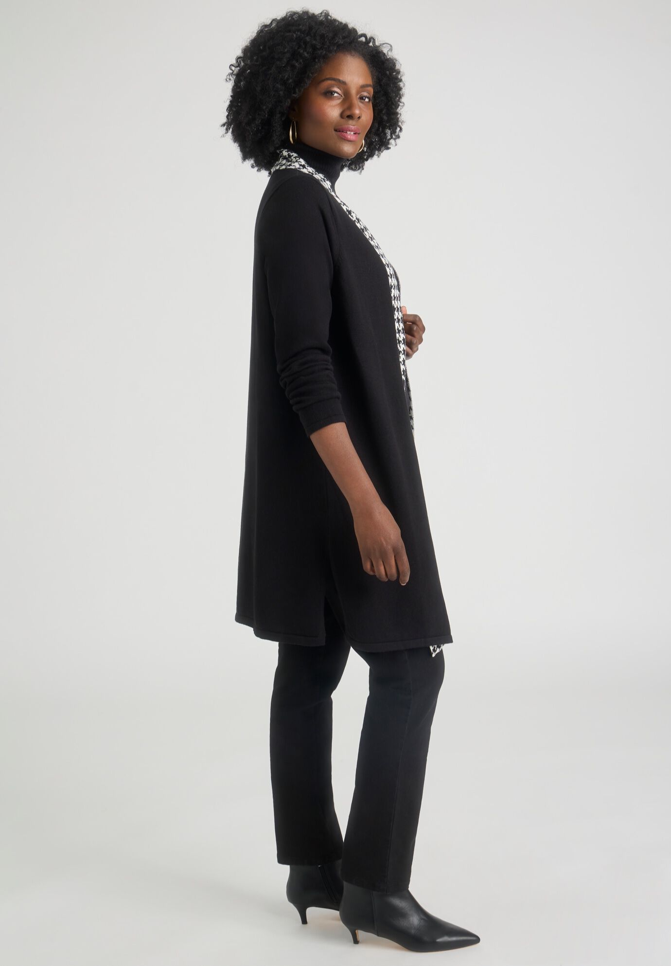 Fine Gauge Cardigan Topper, IVORY HOUNDSTOOTH, alternate image number 3