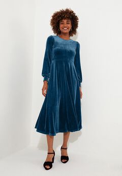 Crew Neck Velvet Midi Dress