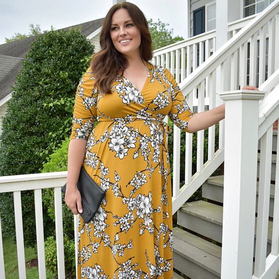 Meadow Dream Maxi Dress, , alternate image number null