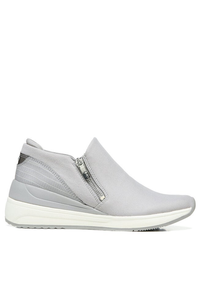 Guinevere Bootie, , alternate image number null