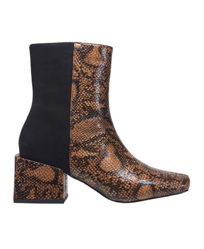 Toni Bootie, , alternate image number null