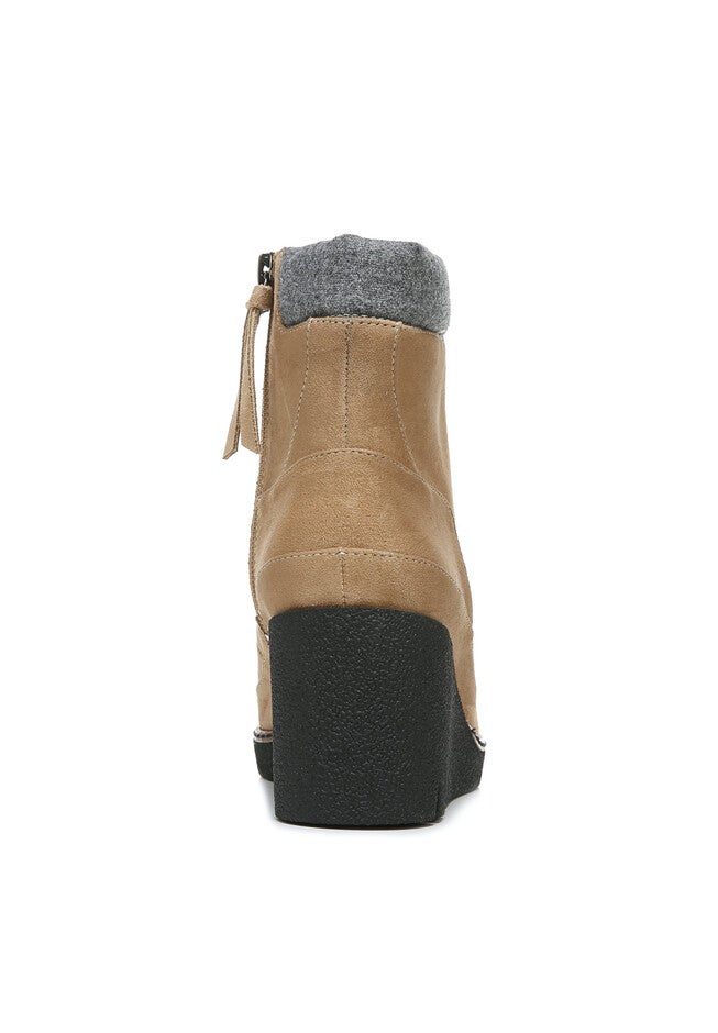 Lada Hiker Boot, , on-hover image number 1
