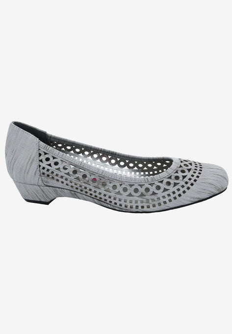 Tina Flat, , alternate image number null