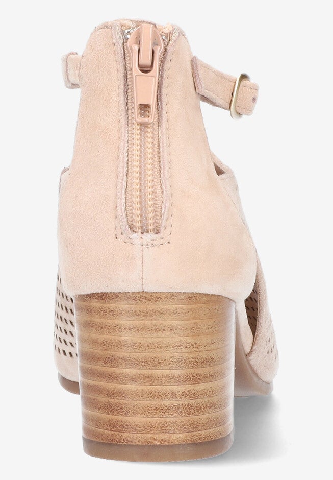 Amara Sandal, , on-hover image number null