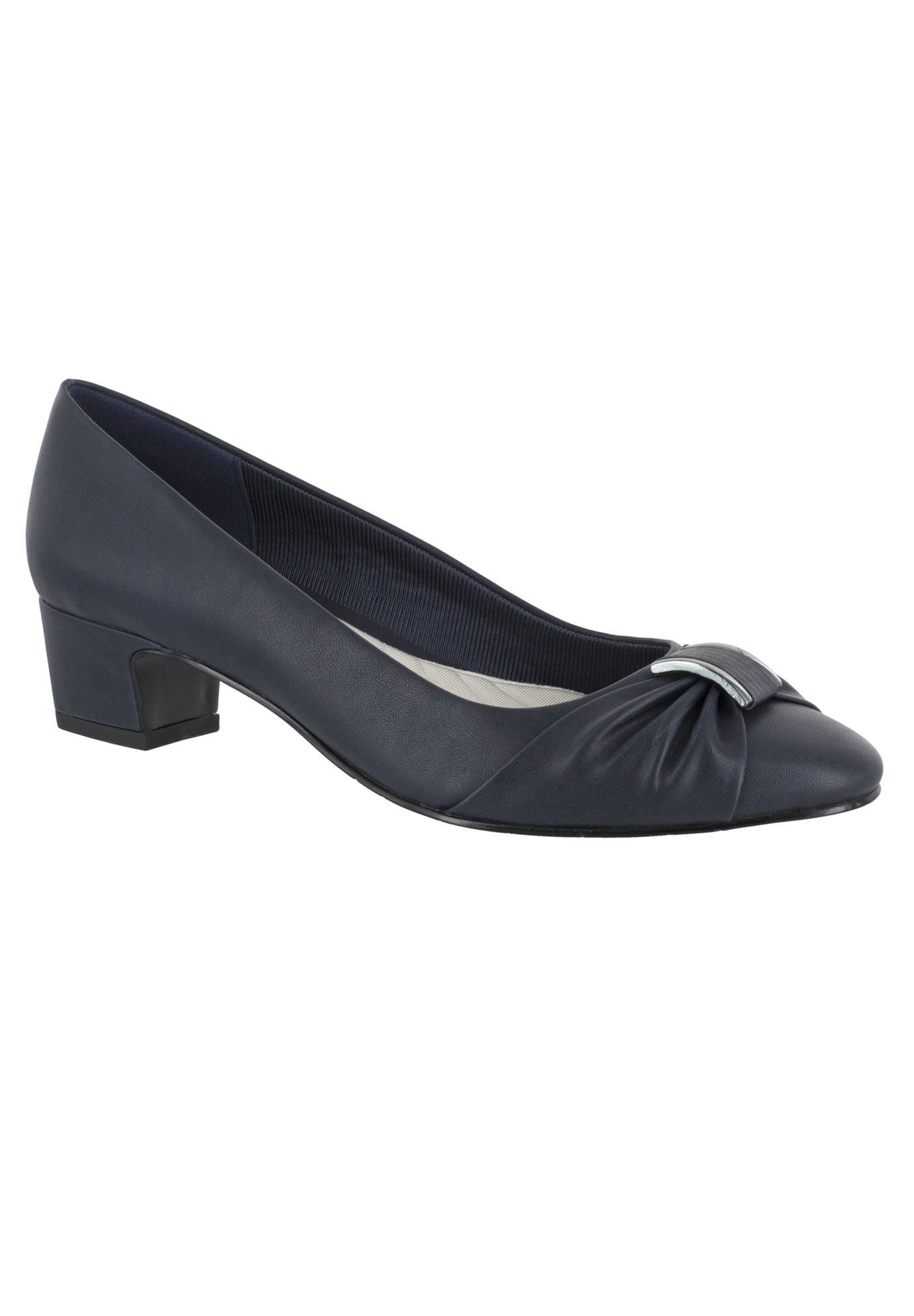 Easy street eloise pump sales