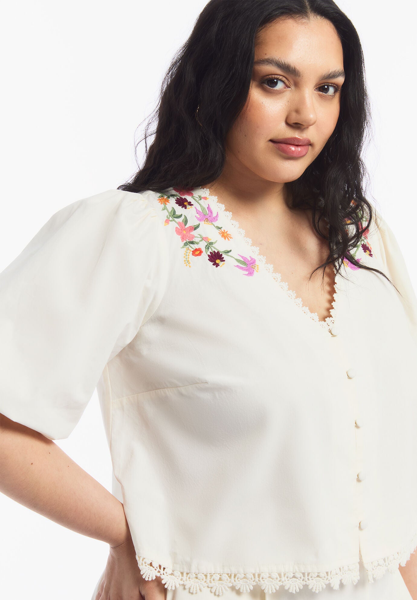 Lace-Trim Embroidered Poplin Top, OAT MILK, alternate image number 4