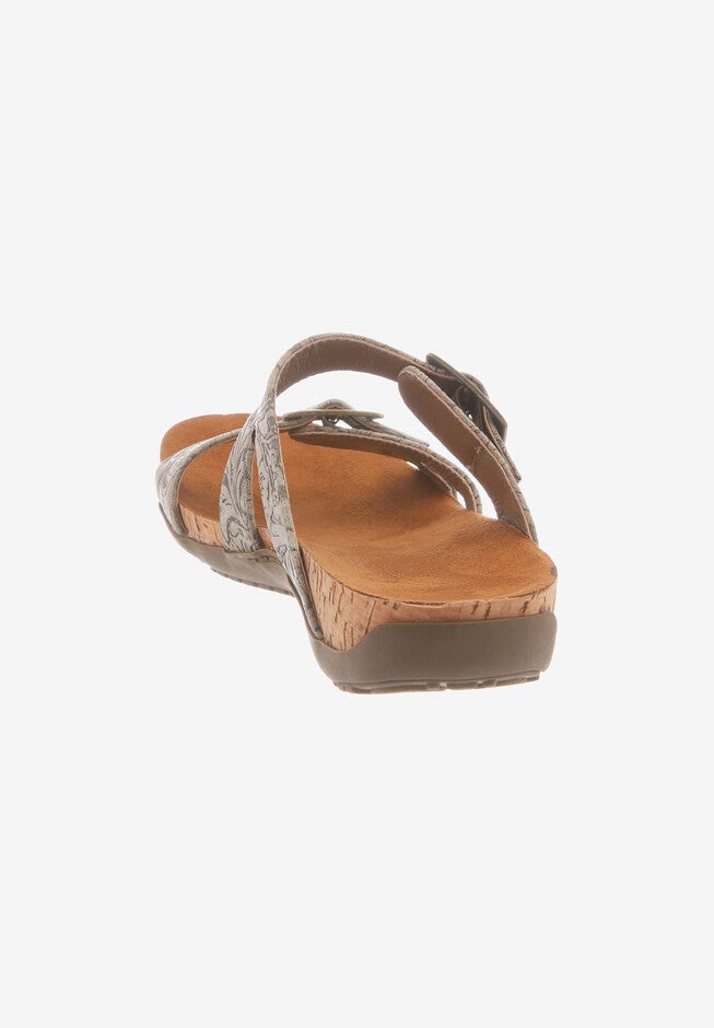 Maddie Sandal , , on-hover image number null